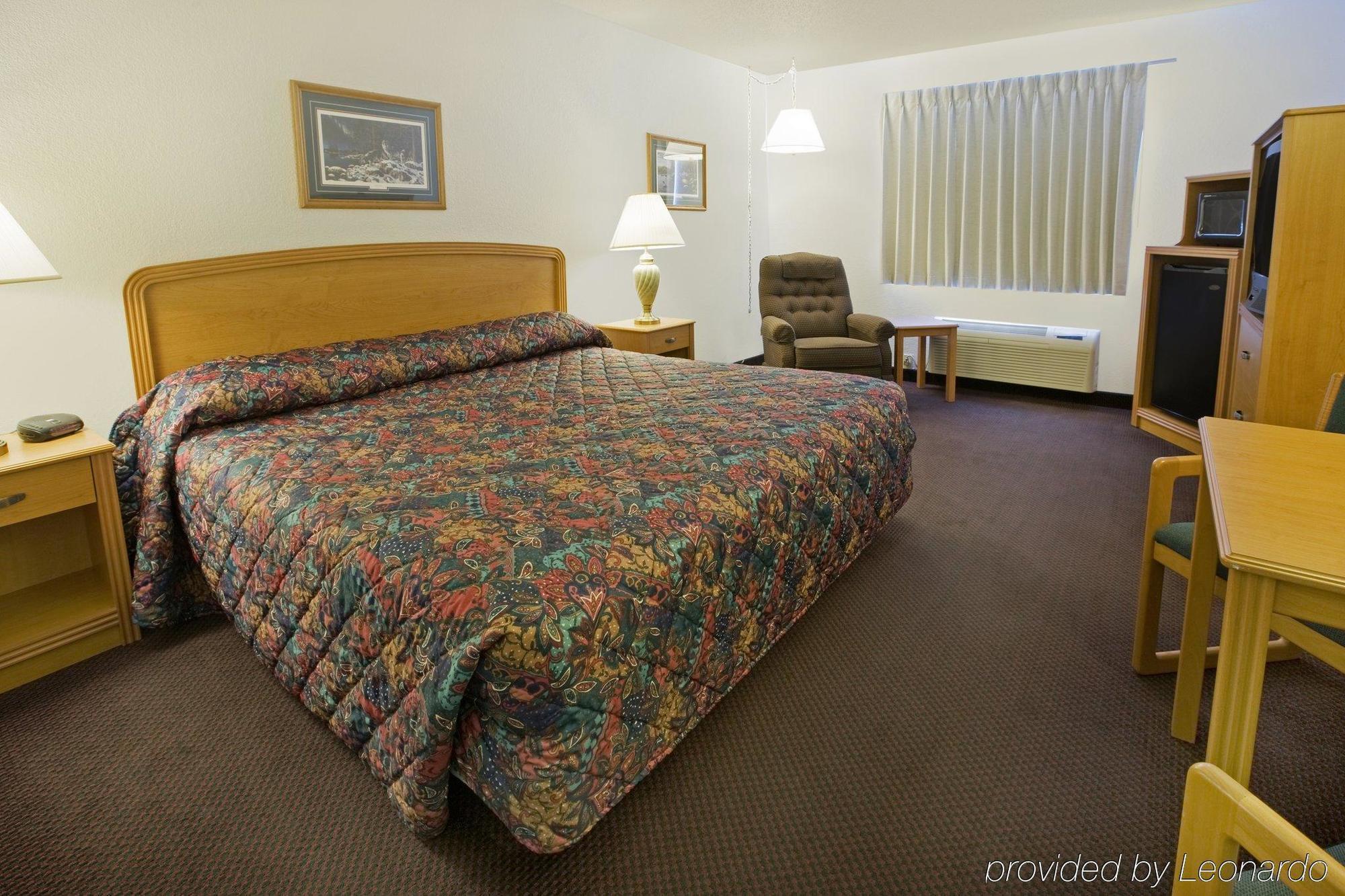 Americas Best Value Inn Grand Forks Ngoại thất bức ảnh